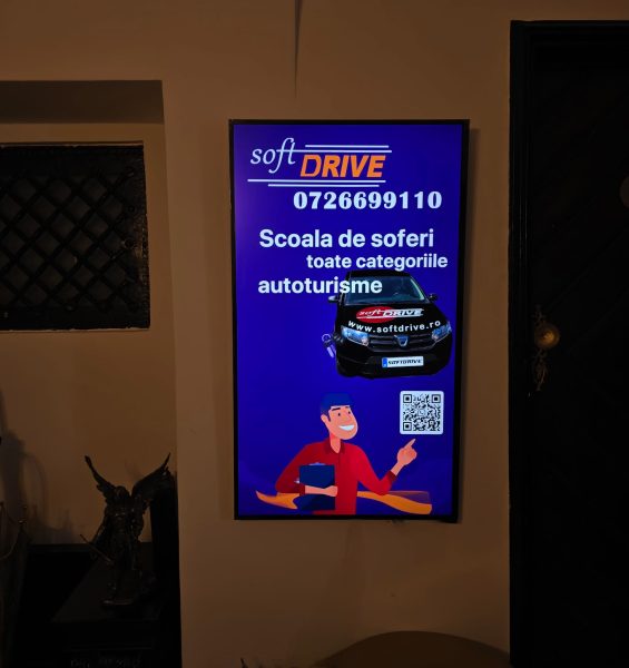 Reteaua Digitala DOOH Indoor - EKO GROUP VILA – Evenimente de lux Dorobanti/Romana Reteaua Digitala DOOH Indoor - EKO GROUP VILA – Evenimente de lux Dorobanti/Romana